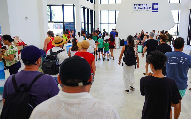 Sesau recepciona turistas de transatlântico com mais uma ação do Programa Saúde no Porto