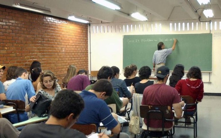 SP anuncia retorno do ensino superior em cidade com 15 dias na fase amarela