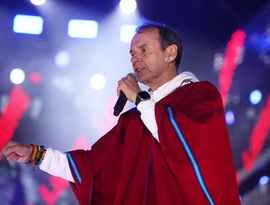 Bolívia vai às urnas para 2º turno em busca de saída para crise