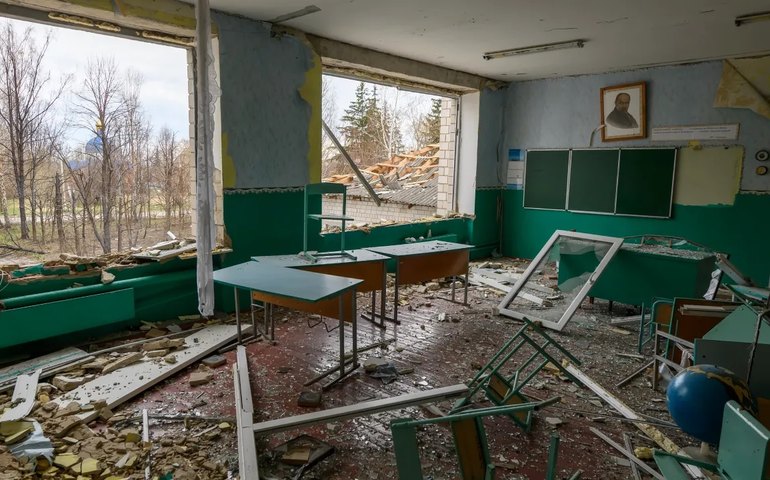 Guerra destruiu mais de 1.300 escolas na Ucrânia, pondo em risco educação de 6,7 milhões de crianças, diz Unicef
