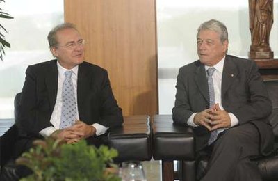 “Mister M”, Teotonio Vilela Filho reaparece das cinzas