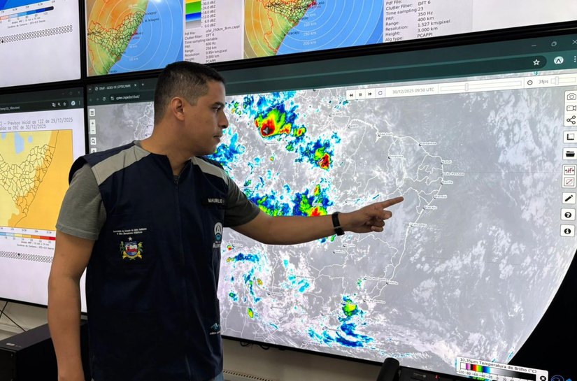 Tempo firme e calor marcam a virada do ano em Alagoas