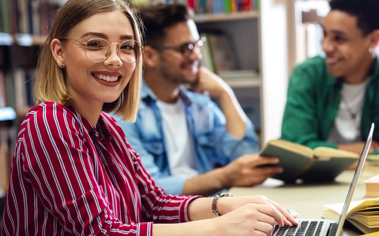 Correções das redações do Enem 2021 já podem ser consultadas pelos participantes