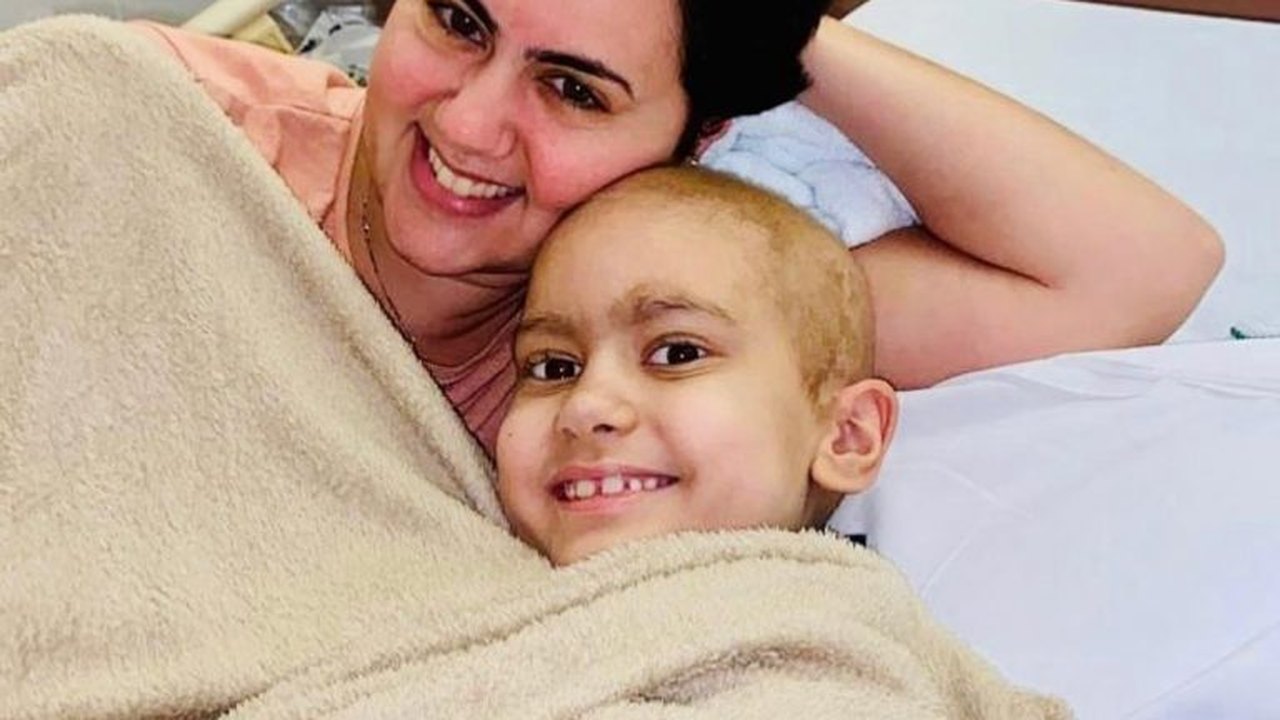 Campanha pede ajuda para tratamento de criança com câncer