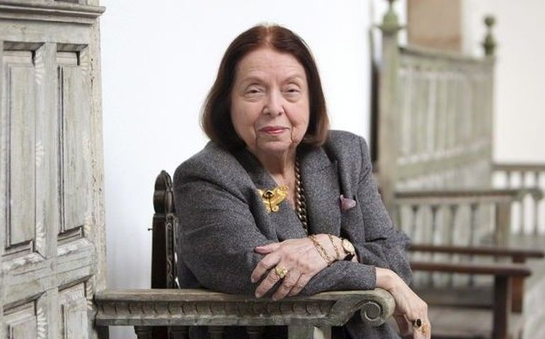 Morre a escritora Nélida Piñon, primeira mulher eleita presidente da ABL