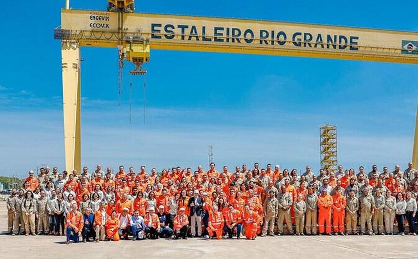 Lula assina contrato de novos navios do Programa de Ampliação da Frota da Petrobras e Transpetro