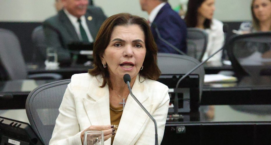 Ângela Garrote endurece críticas, expõe “turismo político” e cobra ação imediata sobre crise no Hospital Regional, em Palmeira