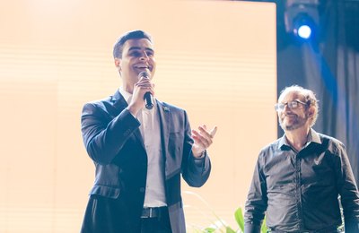 Prefeito de Maceió, JHC, anuncia pagamento do salário dos servidores para o dia 27