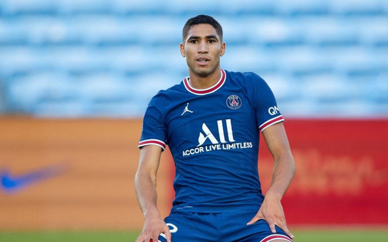 Hakimi, lateral do PSG, é investigado por estupro, informa jornal francês