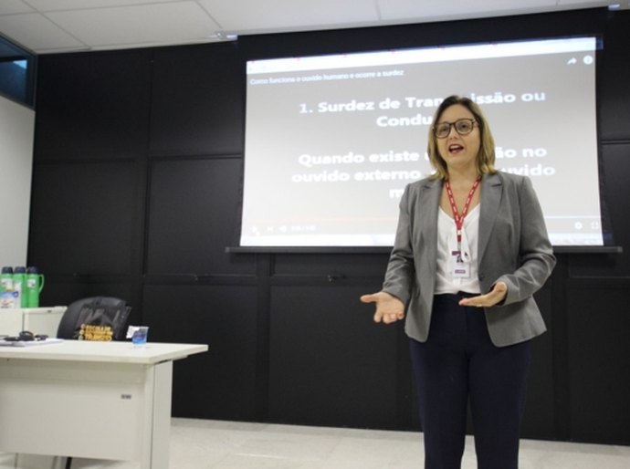 Governo leva capacitação a servidores da parte alta de Maceió