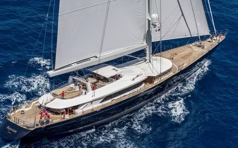 Autoridades italianas iniciam investigação de homicídio culposo no naufrágio de superiate que deixou sete mortos