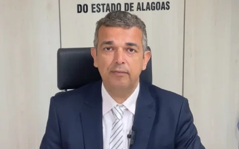 Defensoria Pública cobra solução urgente para acúmulo de lixo em Maceió
