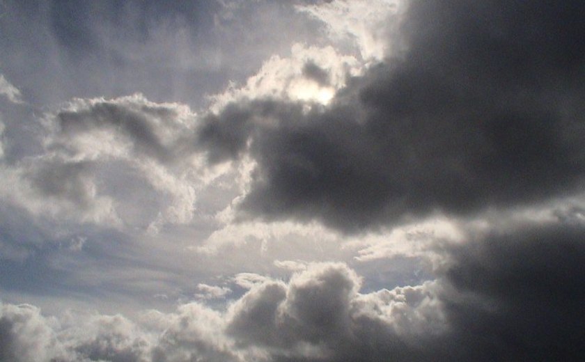 Previsão para o final de semana mostra sol entre nuvens e períodos nublados