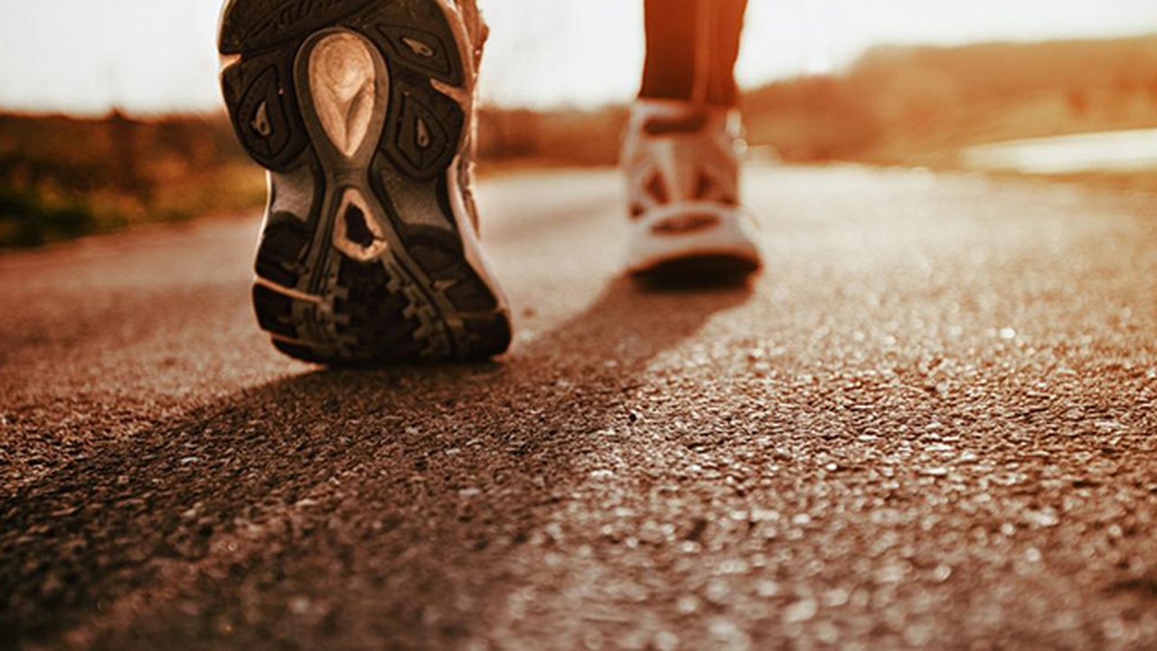 Caminhada rápida pode ser mais eficaz que academia na perda de peso