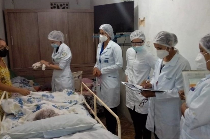 Medidas da Saúde qualificam suporte a pacientes após alta hospitalar em Maceió