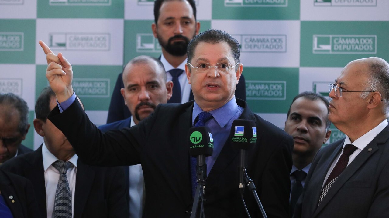 'Questão de fé': bancada evangélica no Congresso escolhe líder em meio a 'racha' inédito
