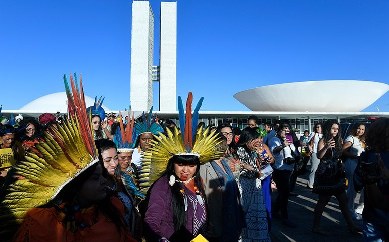 Terras indígenas: marco temporal cria impasse entre Congresso e STF