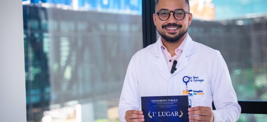 Reconhecimento do Coren-AL valoriza práticas adotadas pelo Hospital da Cidade para fortalecer a segurança e a qualidade dos cuidados prestados aos pacientes, pontua supervisor. Foto: David Silas/Ascom Maceió Saúde
