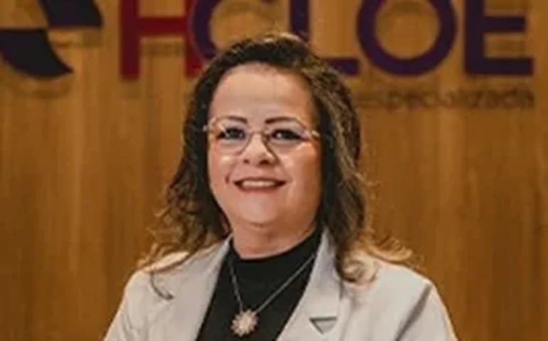 Entre a ciência e a maternidade: a trajetória de uma médica brasileira que inspira dentro e fora dos consultórios