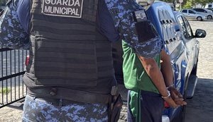 Homem tinha histórico de roubos em Goiás e foi encontrado por ação da Guarda Municipal