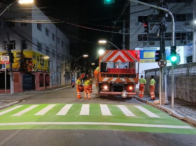 Ruas do Centro de Maceió recebem reforço na sinalização viária