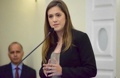 A voz da juventude chega comigo neste Parlamento, afirma Cibele Moura 