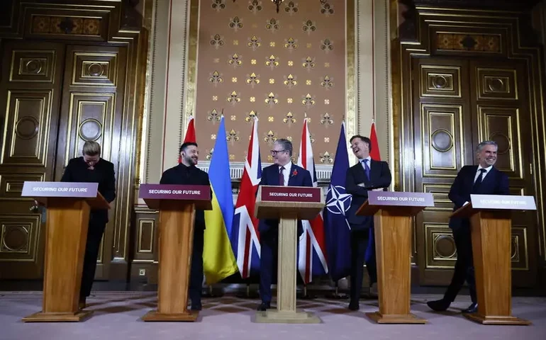 Líderes europeus e Zelensky discutem apoio militar à Ucrânia