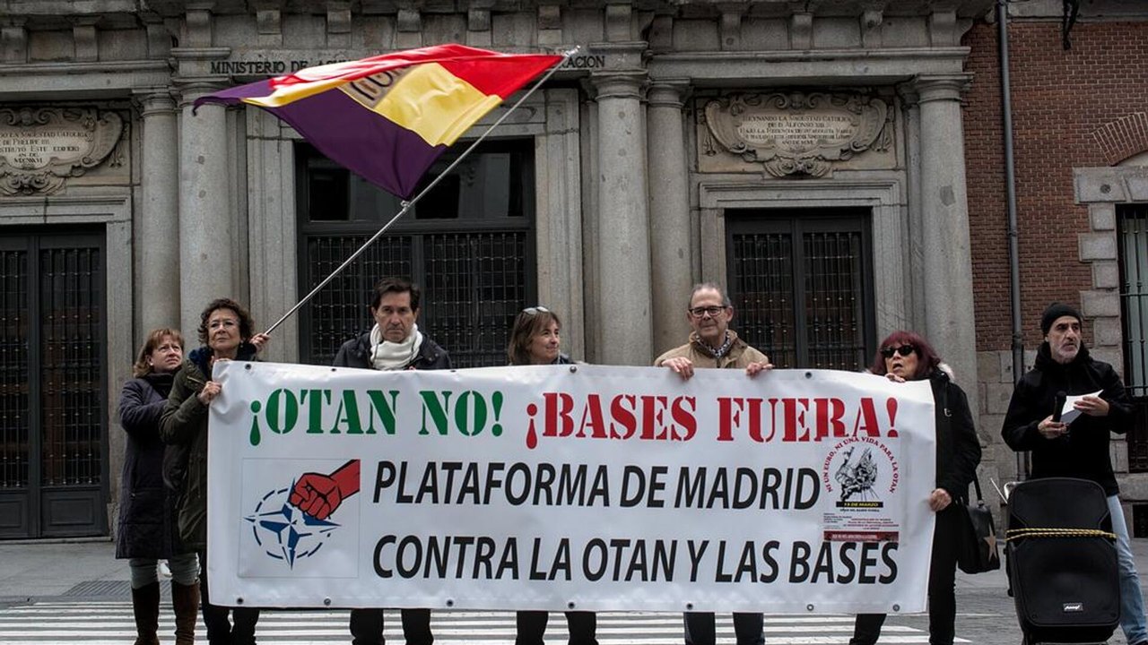 'Não nos deixem ser arrastados para a guerra': protestos contra escalada bélica começam na Espanha