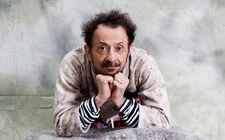 Tom Zé cria canções para peça, que compõem seu novo disco