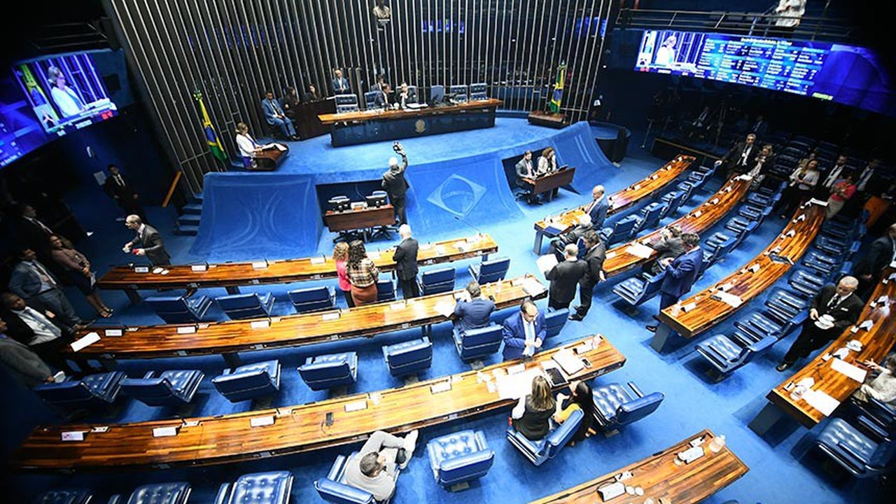 Plenário do Senado aprova criação da Frente Parlamentar em Defesa das Terras Raras