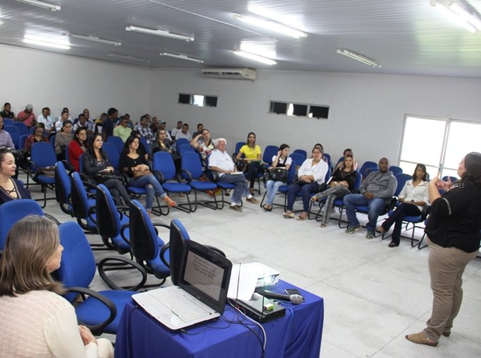 Arapiraca promove ciclo de formação em saúde mental, álcool e outras drogas