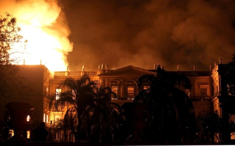 Museu Nacional: PF não vê omissão de gestores e descarta crime no incêndio