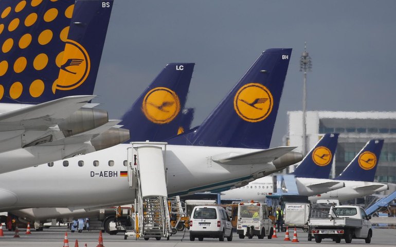 Escalada na guerra Irã-Israel faz disparar os preços do combustível de aviação na Europa, diz mídia