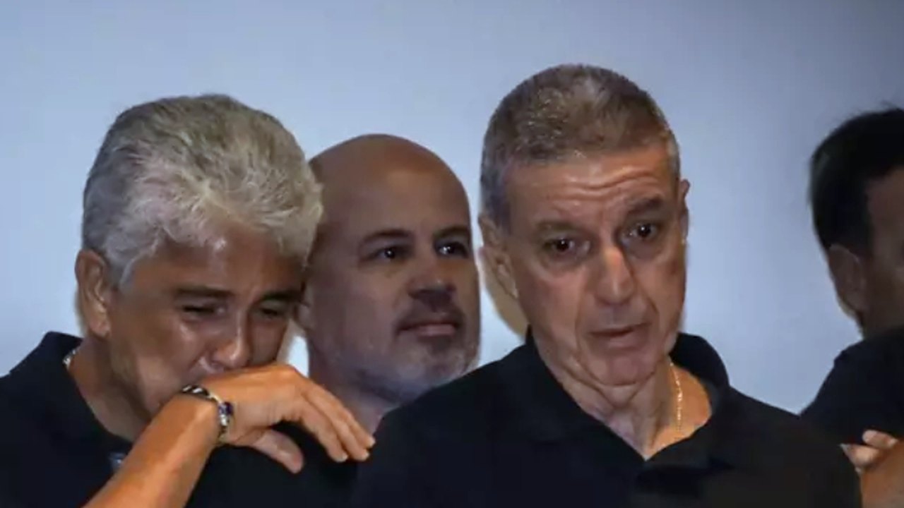 Tetracampeão mundial, Bebeto se emociona ao falar de Zagallo: 'É o meu segundo pai'