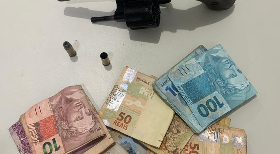 Homem é preso após balear ex-presidiário e fazer casal idoso de refém em Nossa Senhora da Glória / Foto: Foto: Polícia Militar/SE