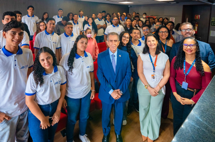 EJE leva palestra do programa Mesário Voluntário para estudantes do Senac de Maceió