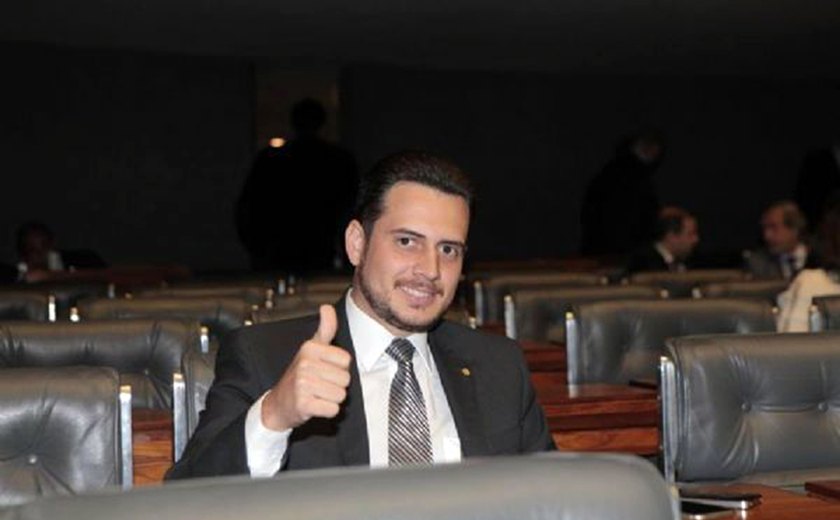 Nivaldo Albuquerque assume liderança do PTB na Câmara Federal