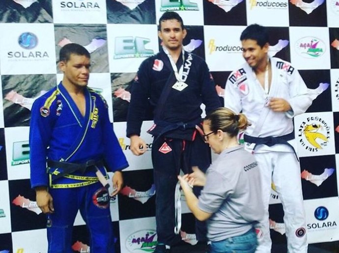 Arapiraquenses vencem 1ª Etapa do Circuito Alagoano de Jiu-jítsu em Maceió