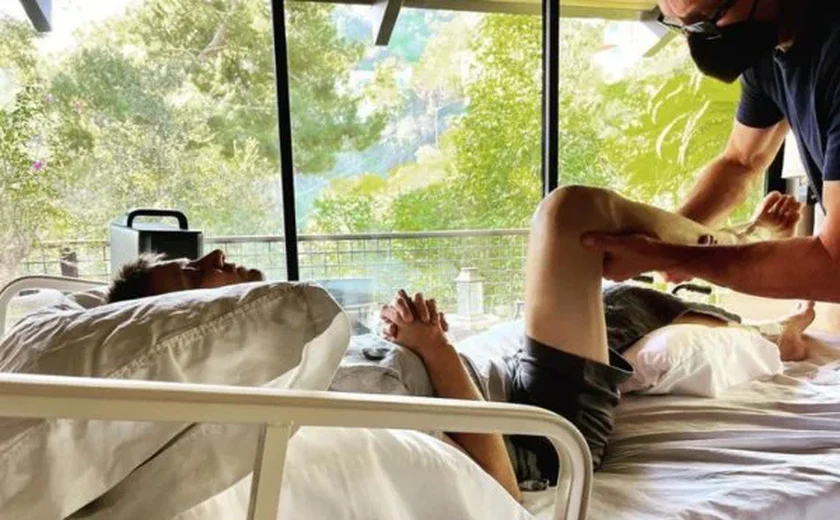 Jeremy Renner revela ter quebrado mais de 30 ossos em grave acidente