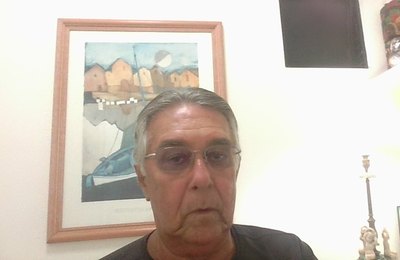 Bolsa adicional: política eleitoreira disfarçada de incentivo educacional