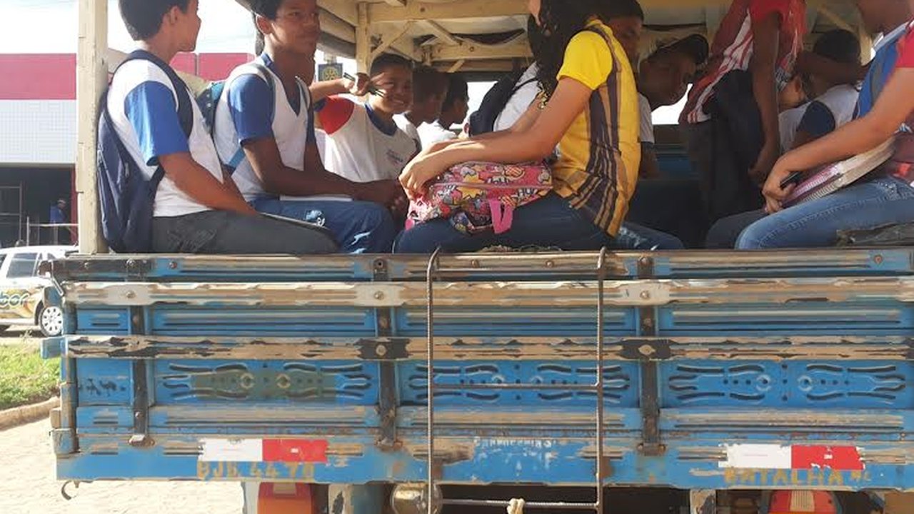 Defensoria Pública de Alagoas ingressa com ação pedindo transporte escolar de  qualidade em Batalha