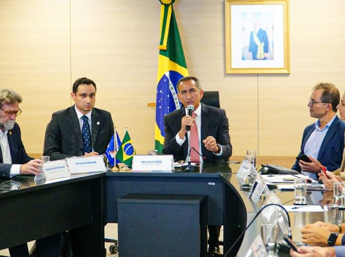 Ministro Waldez Góes anuncia expansão do Defesa Civil Alerta para o Nordeste