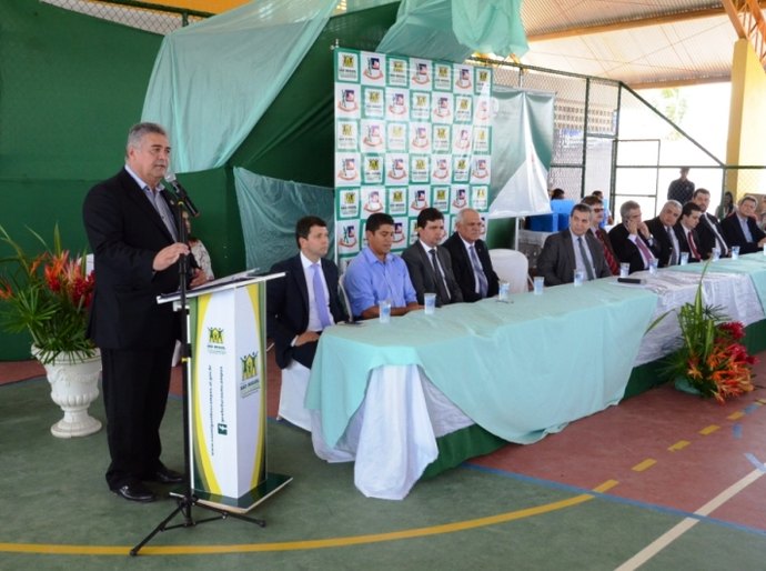 Moradia Legal II entrega 500 títulos de propriedade em São Miguel dos Campos