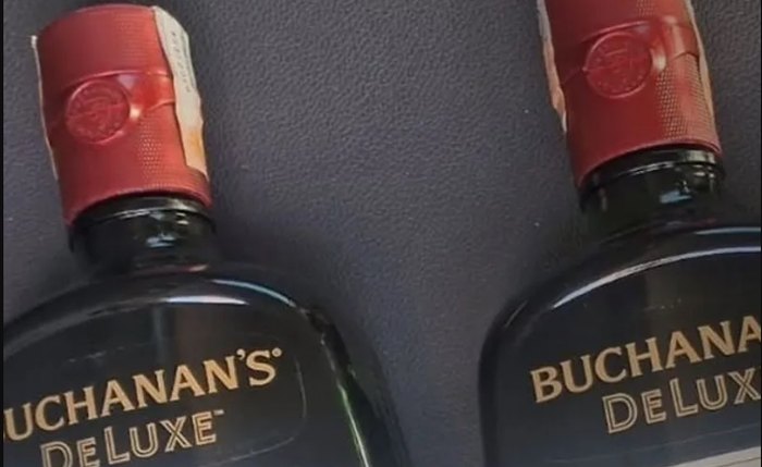 Funcionário é preso por furtar garrafas de whisky em supermercado em Maceió