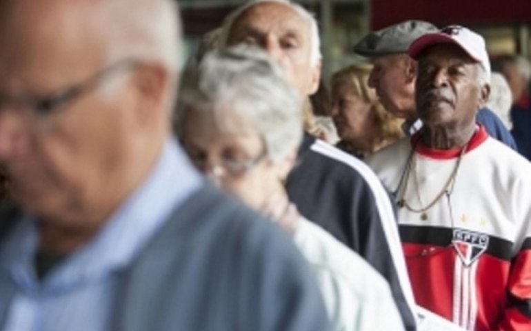 Reforma da Previdência prevê aposentadoria aos 65 anos e com 25 de contribuição