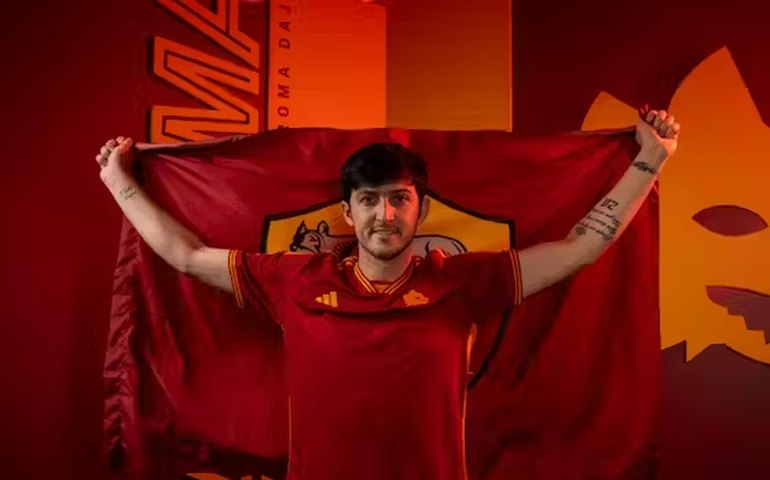Roma contrata iraniano Azmoun e negocia chegada de Lukaku