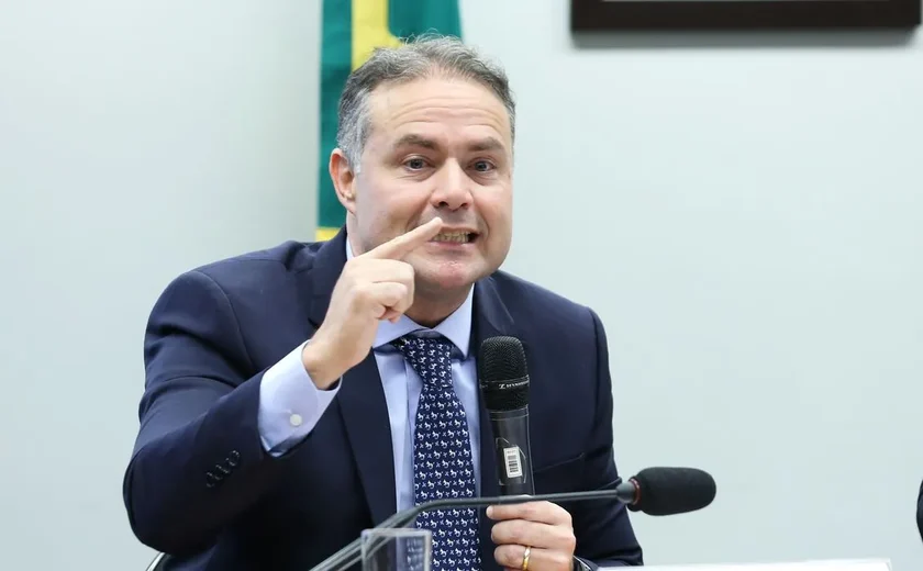 'Terá que haver algum tipo de tratamento extraordinário ao RS', diz Renan Filho