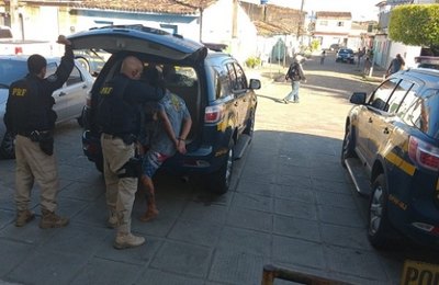 Operação Rota Segura desarticula organização criminosa responsável por assaltos a ônibus em rodovias de Alagoas
