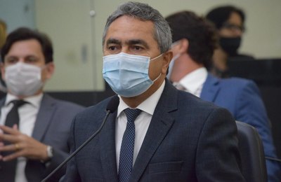 Francisco Tenório solicita retomada das vaquejadas em Alagoas